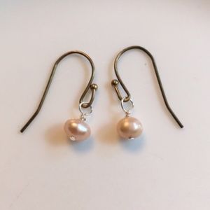 ARTISAN Pink Freshwater Pearl Bronze Earrings